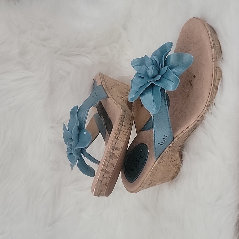 BOC Flowered Wedge